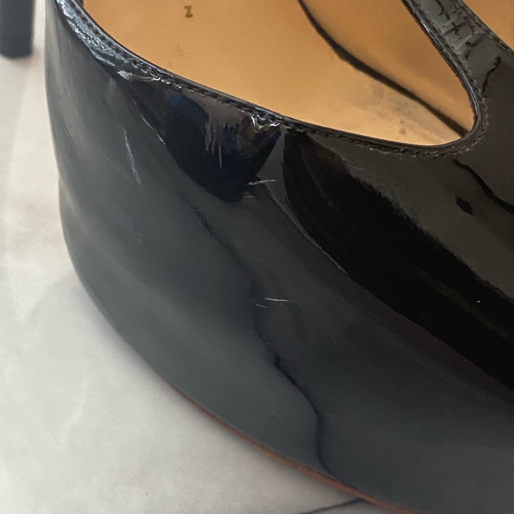Giuseppe Black Patent Leather T-Strap Platforms Sz 40 (Gently Used) - Picture 5 of 13
